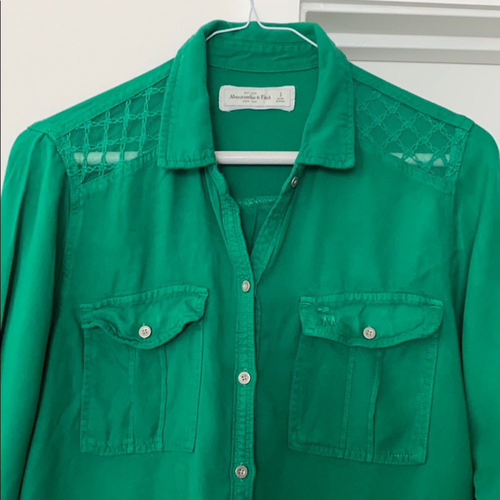 Woman’s button-Up Shirt